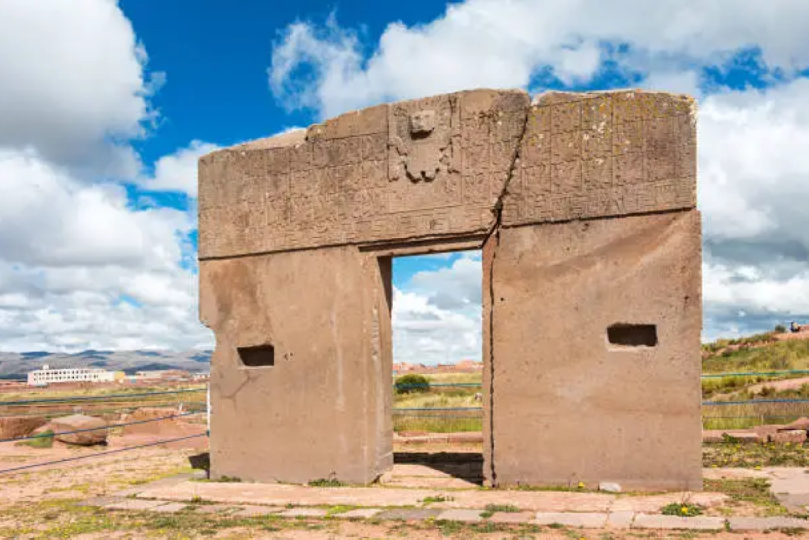La Puerta del Sol: Un portal milenario que conecta el cosmos, la historia y la identidad aymara